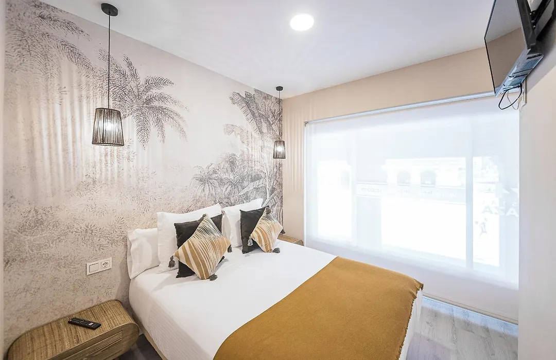 Hostal Plaza Boutique - Solo adultos-1